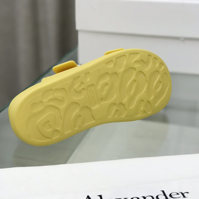 Alexander Mqueen Women's Hybrid Slide In Anise/Silver - FashionPlug