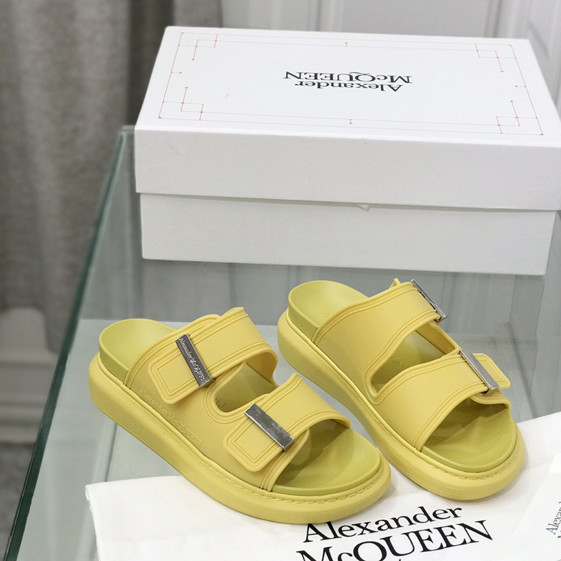 Alexander Mqueen Women's Hybrid Slide In Anise/Silver - FashionPlug