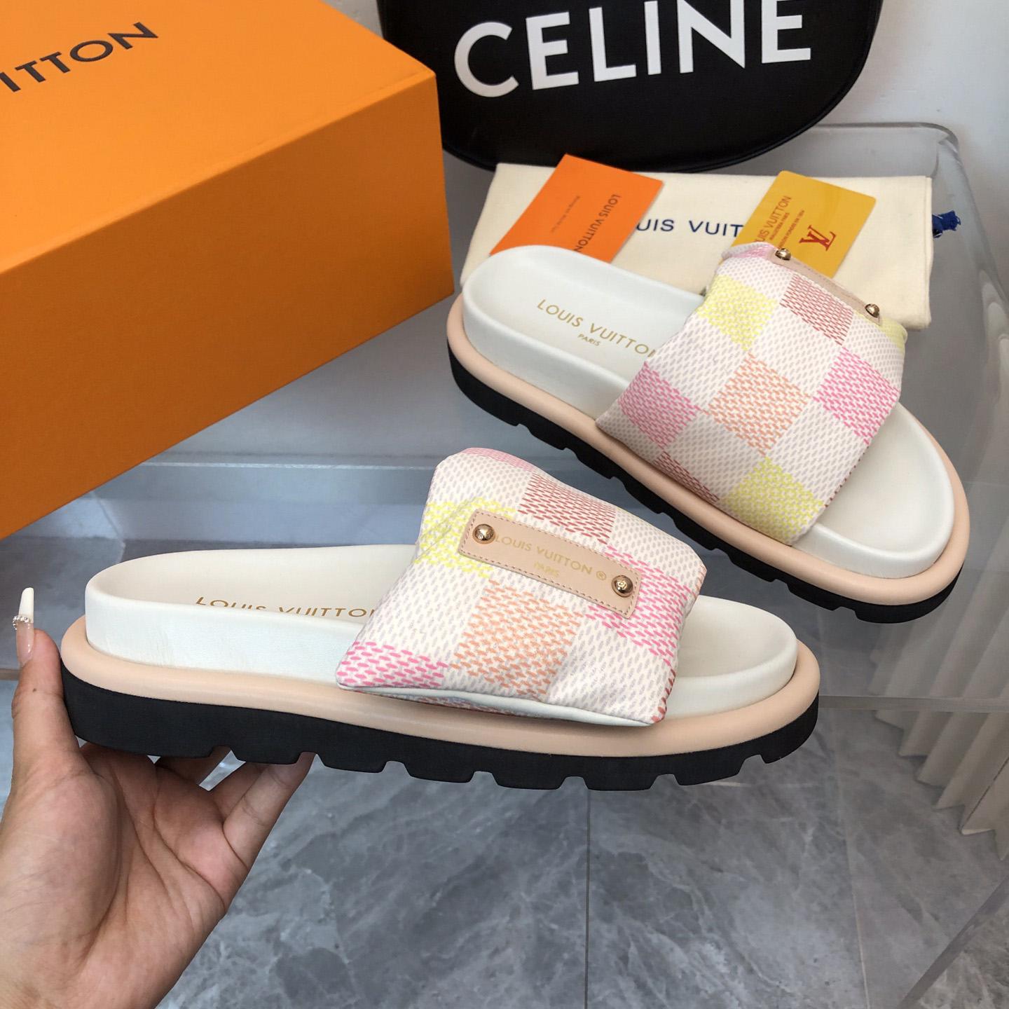 Louis Vuitton Pool Pillow Flat Comfort Mule     1ACTWW - FashionPlug