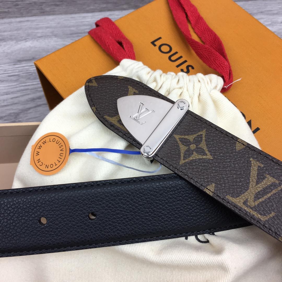 Louis Vuitton LV Trunk 35mm Reversible Belt - FashionPlug