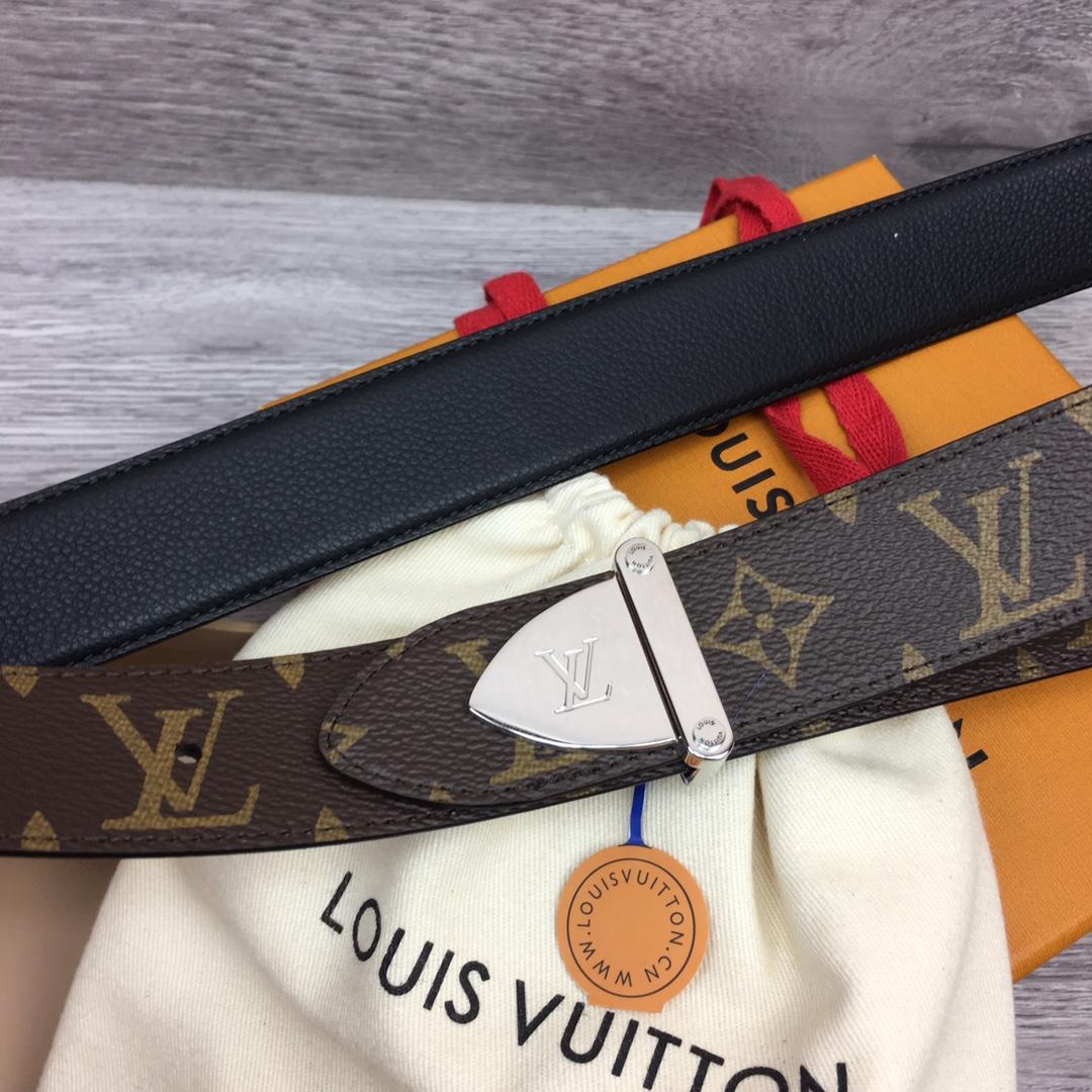 Louis Vuitton LV Trunk 35mm Reversible Belt - FashionPlug