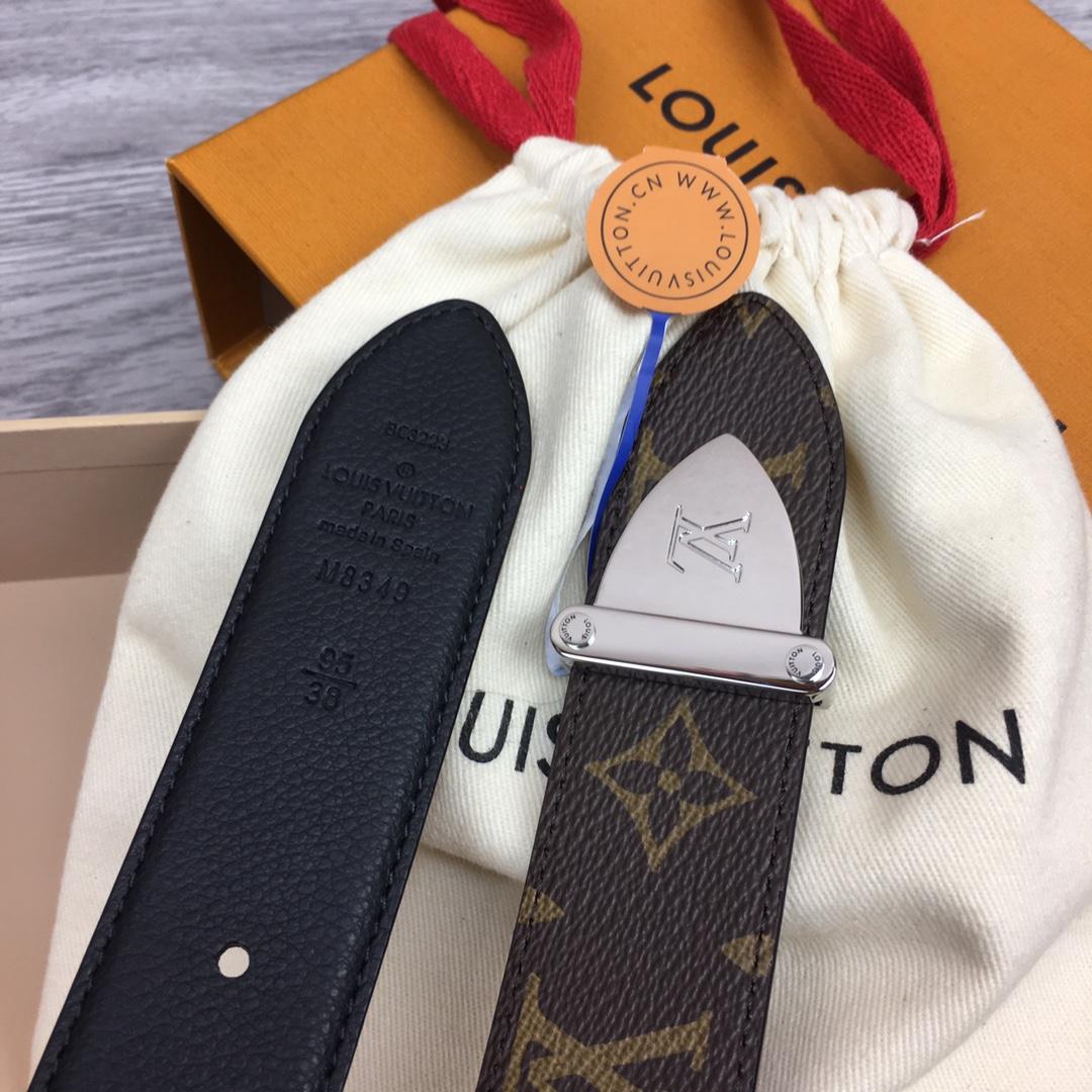 Louis Vuitton LV Trunk 35mm Reversible Belt - FashionPlug
