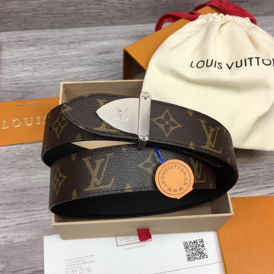 Louis Vuitton LV Trunk 35mm Reversible Belt - FashionPlug