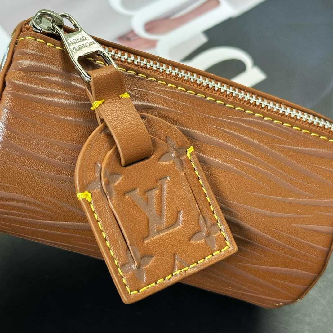 Louis Vuitton Soft Polochon Pouch Key Holder And Bag Charm      M01401 - FashionPlug