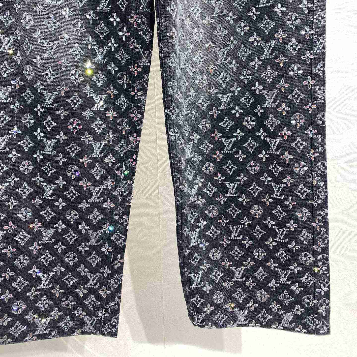 Louis Vuitton Embroidered Monogram Baggy Denim Pants   1ABY8N - FashionPlug