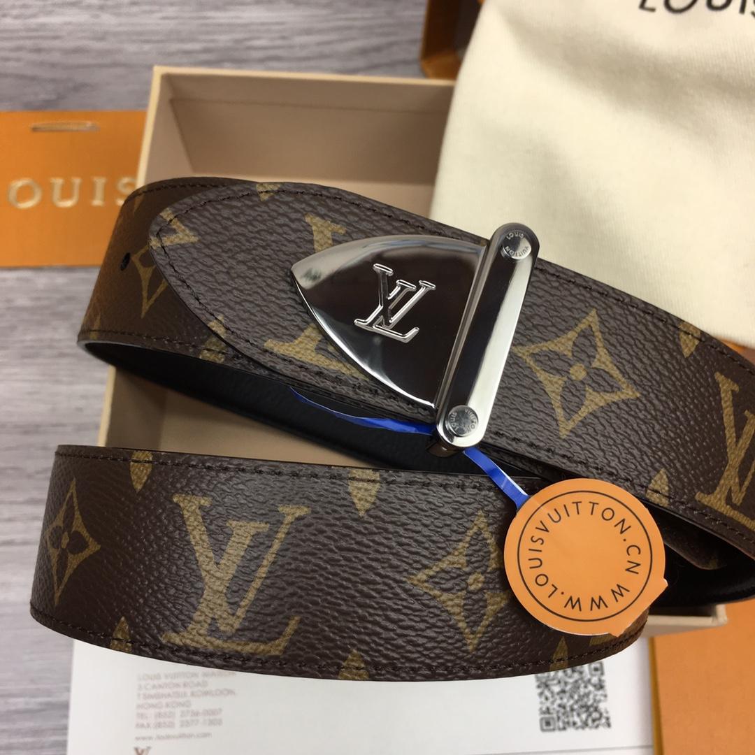 Louis Vuitton LV Trunk 35mm Reversible Belt - FashionPlug