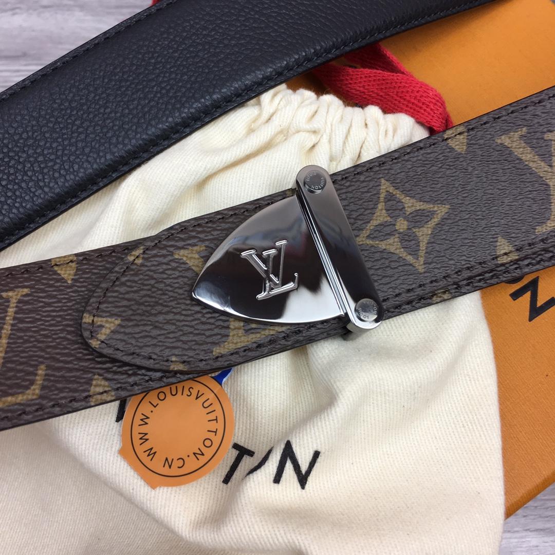 Louis Vuitton LV Trunk 35mm Reversible Belt - FashionPlug