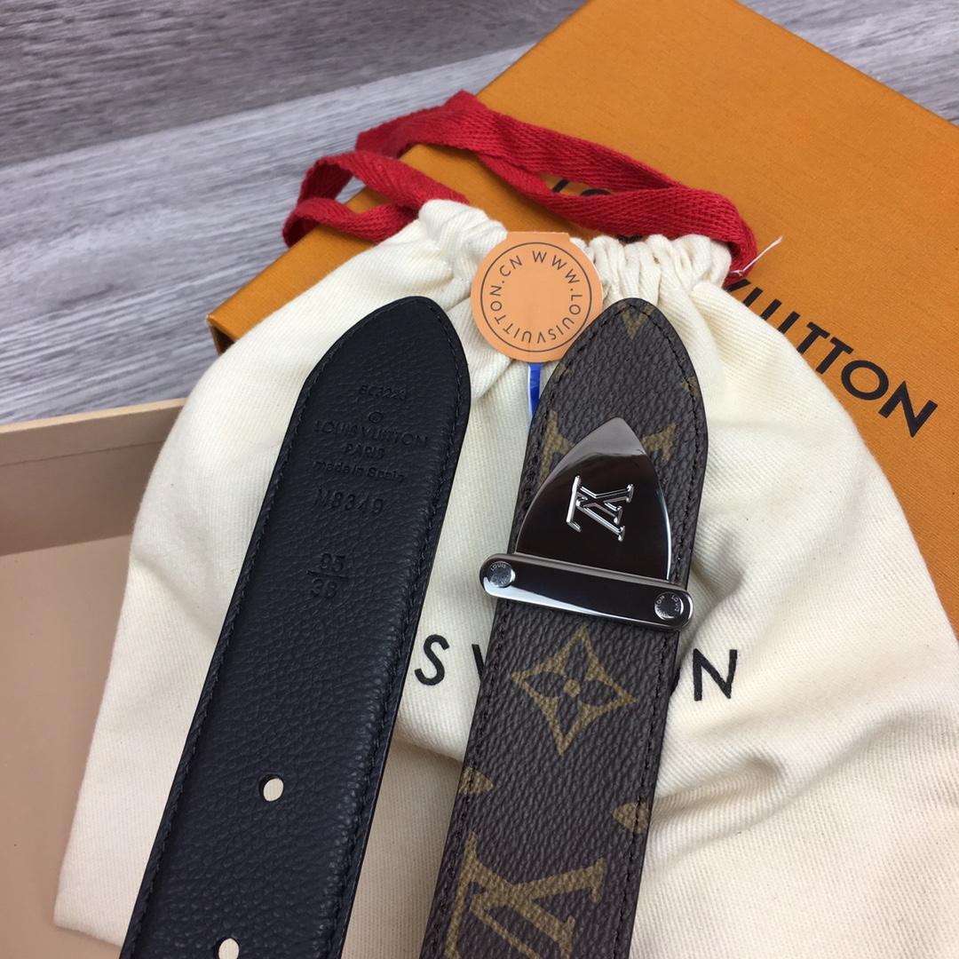 Louis Vuitton LV Trunk 35mm Reversible Belt - FashionPlug