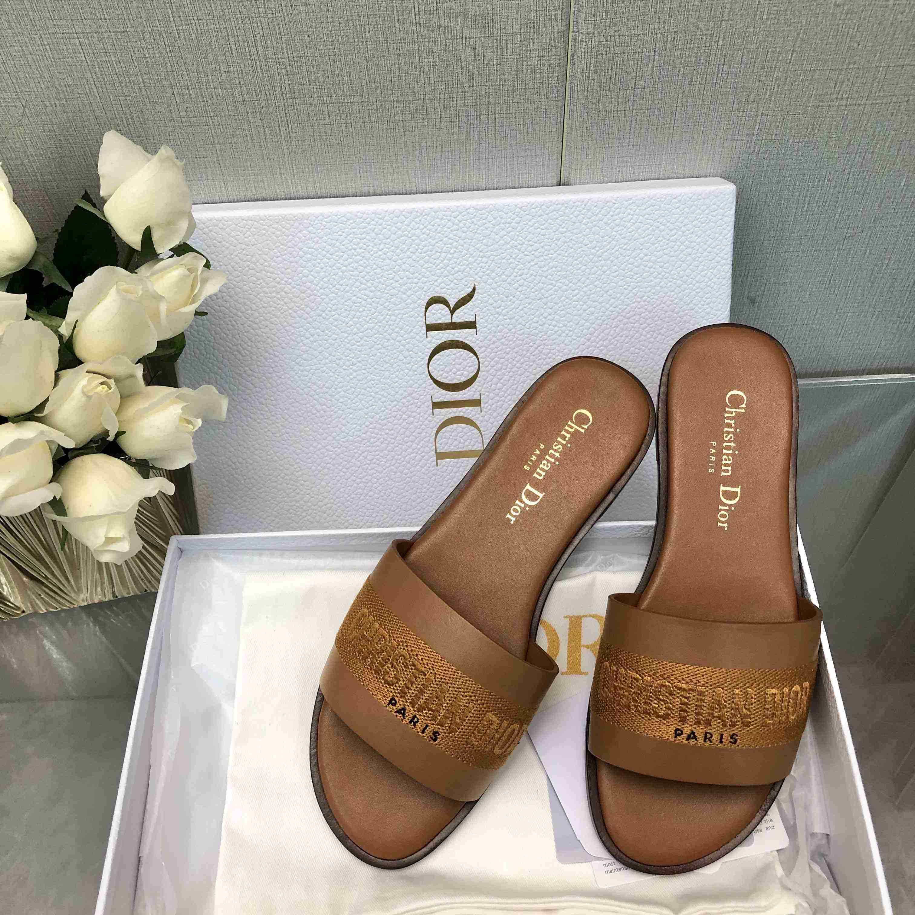 Dior Dway Slide - FashionPlug