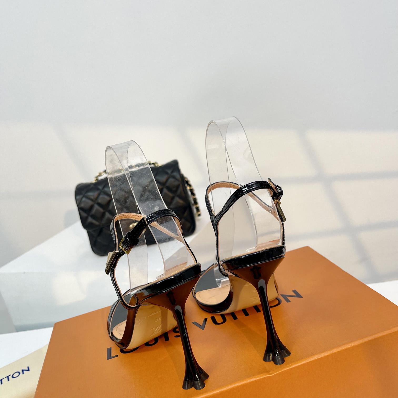 Louis Vuitton Blossom Sandal   1AC8BS - FashionPlug