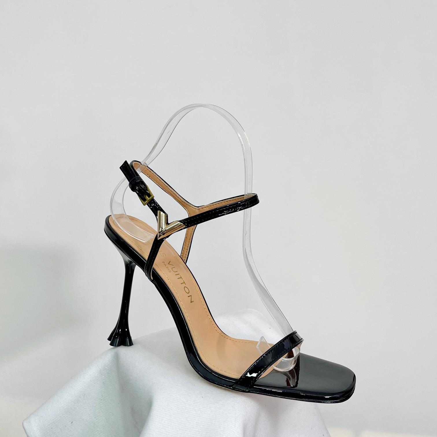 Louis Vuitton Blossom Sandal   1AC8BS - FashionPlug
