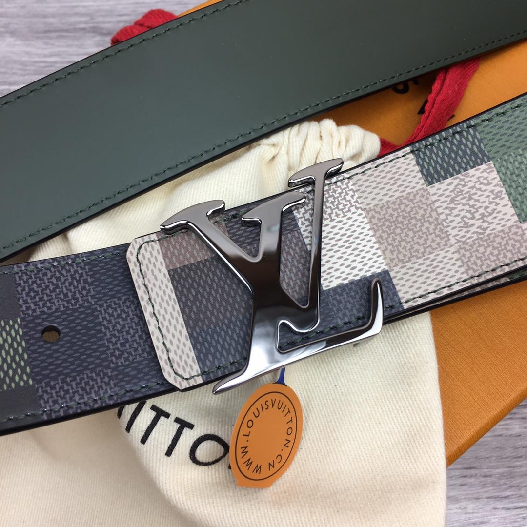 Louis Vuitton LV Mega Pixel 40mm Reversible Belt - FashionPlug