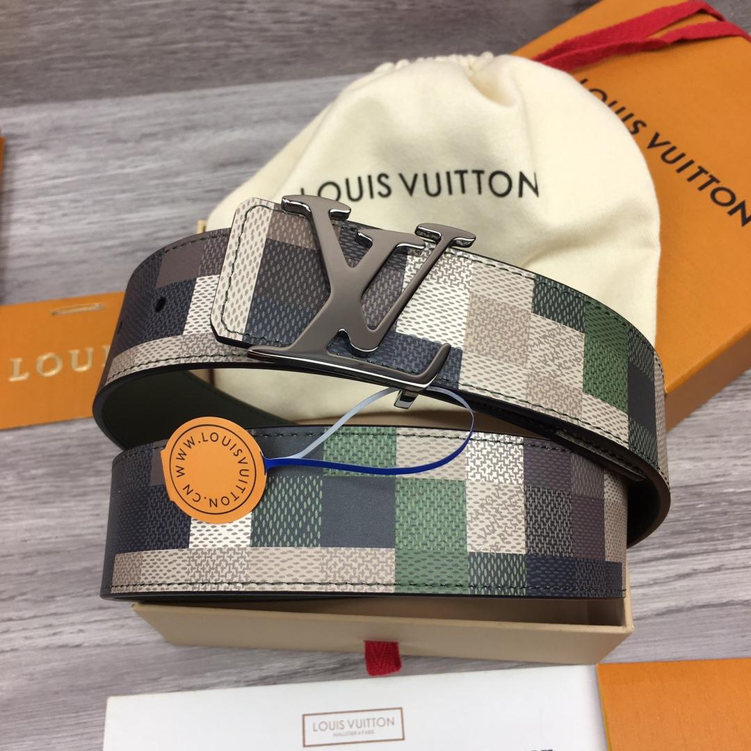 Louis Vuitton LV Mega Pixel 40mm Reversible Belt - FashionPlug