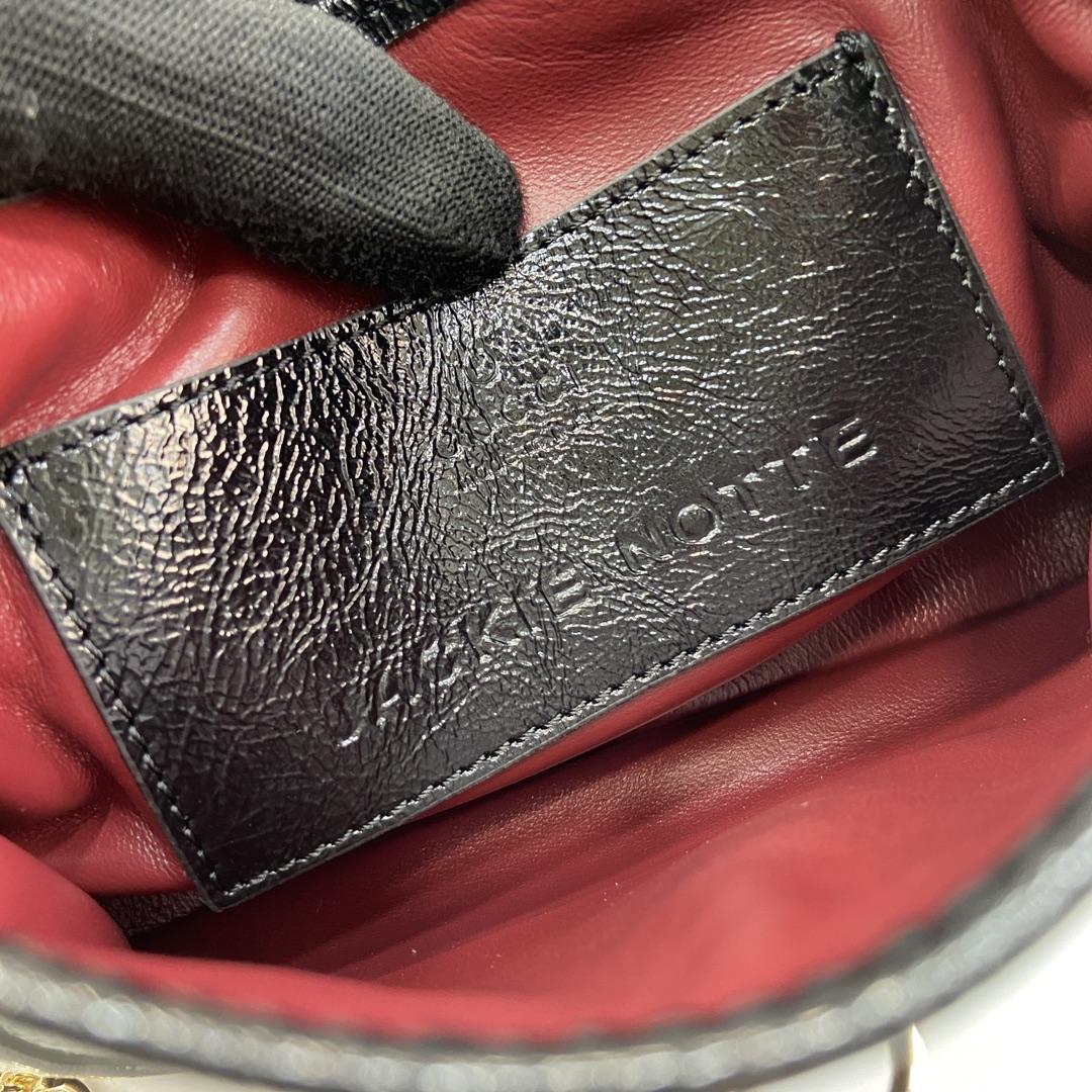 Gucci Jackie Notte Mini Bag - FashionPlug