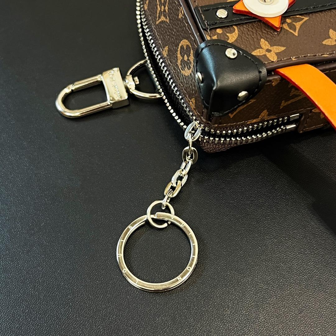 Louis Vuitton Mister Trunk Key Holder and Bag Charm   M01201 - FashionPlug