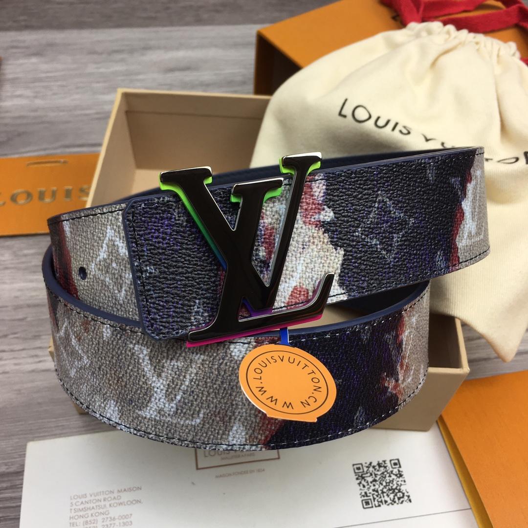 Louis Vuitton LV Initiales 40MM Reversible Belt - FashionPlug