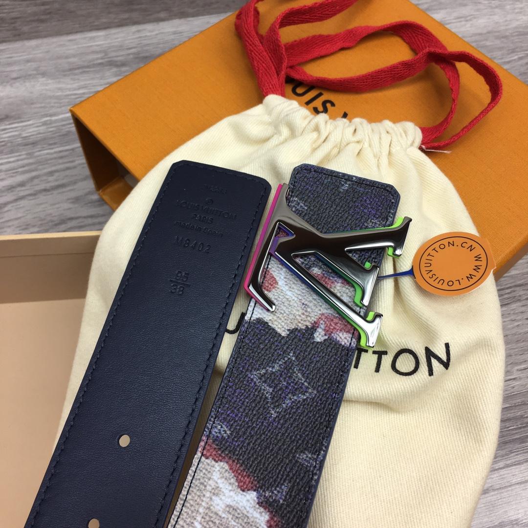 Louis Vuitton LV Initiales 40MM Reversible Belt - FashionPlug
