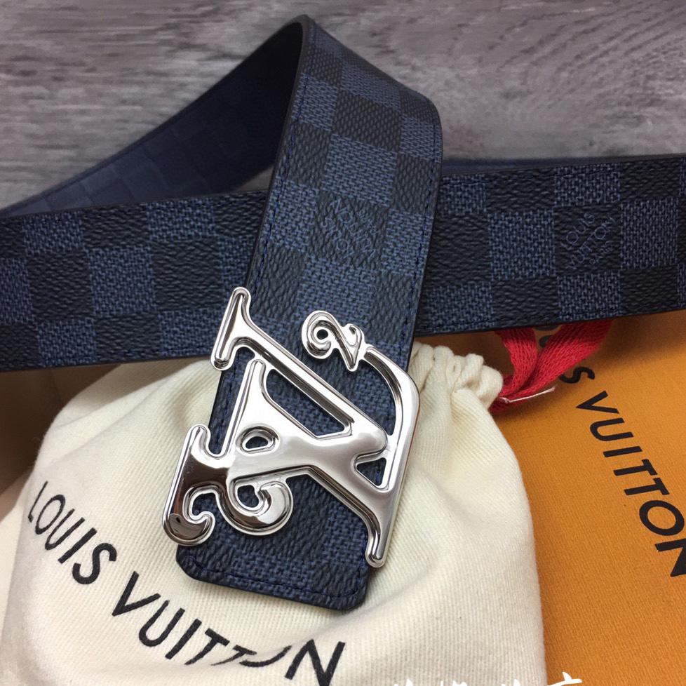 Louis Vuitton 40MM Reversible Belt - FashionPlug