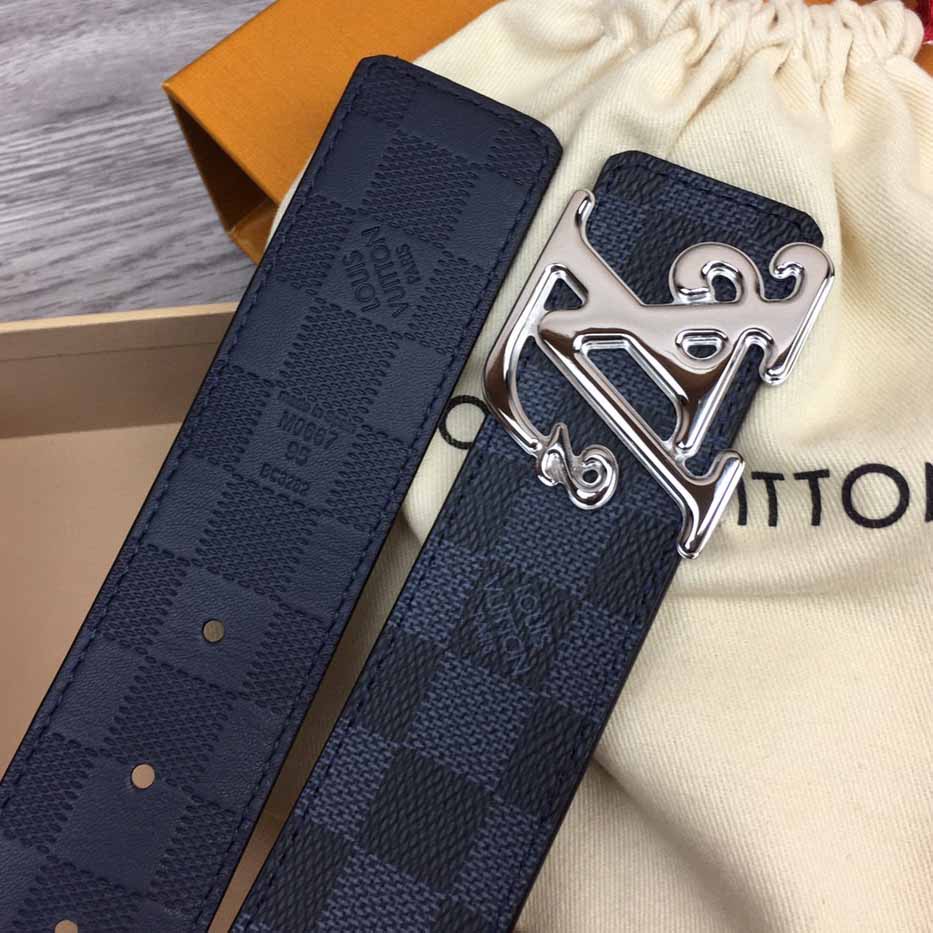 Louis Vuitton 40MM Reversible Belt - FashionPlug