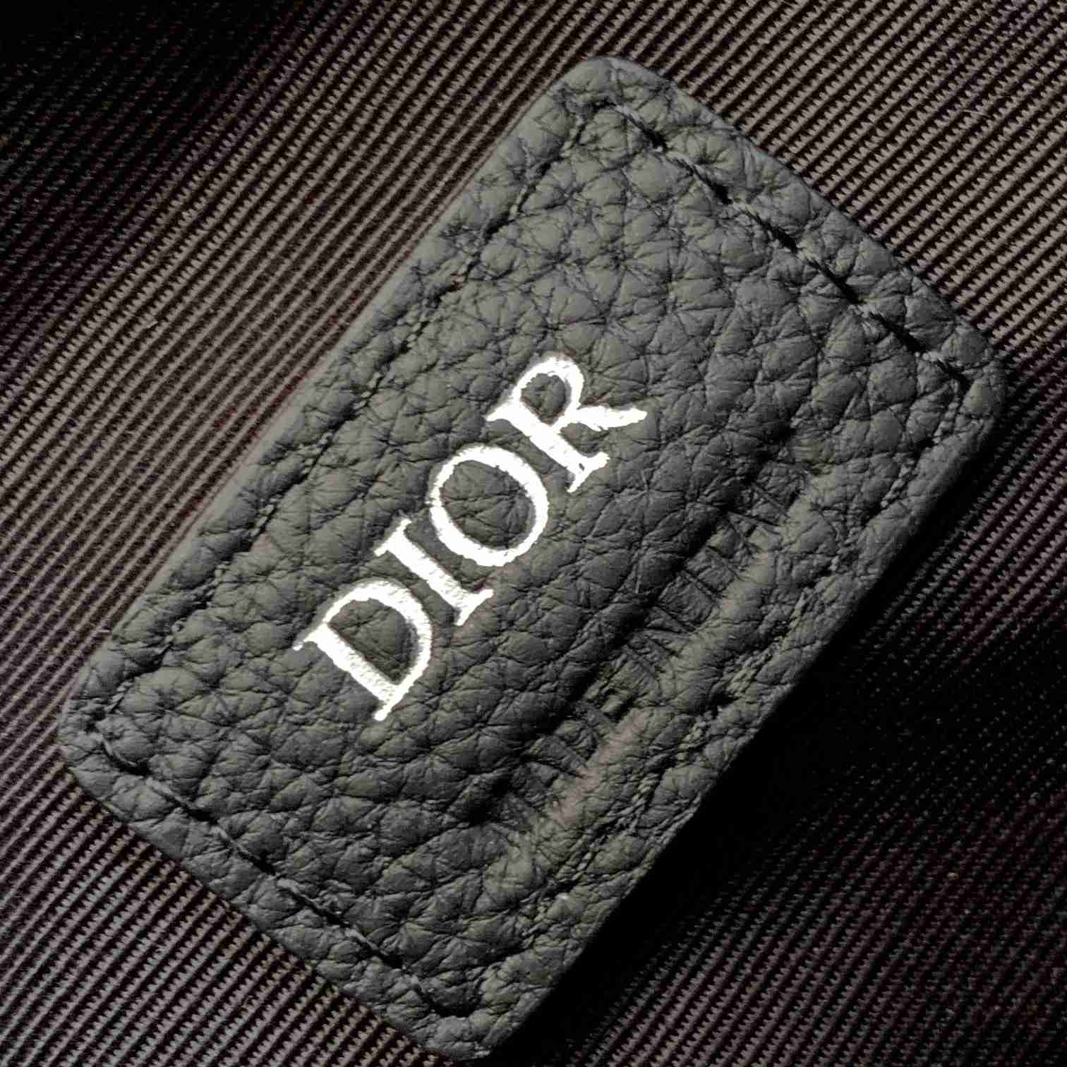 Dior 8 Bag With Strap - FashionPlug