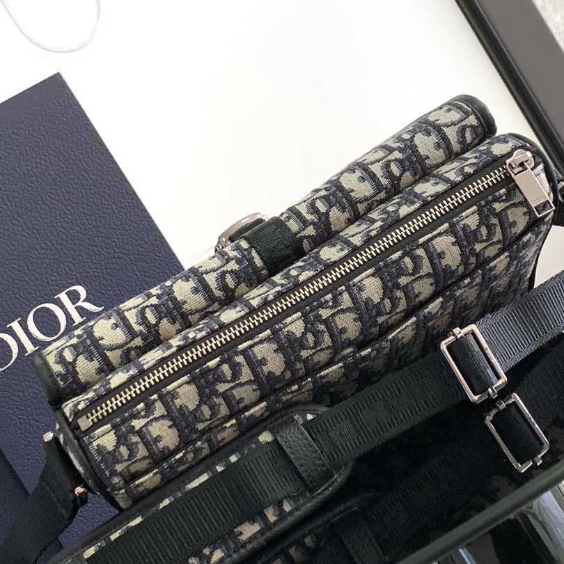Dior 8 Bag With Strap - FashionPlug