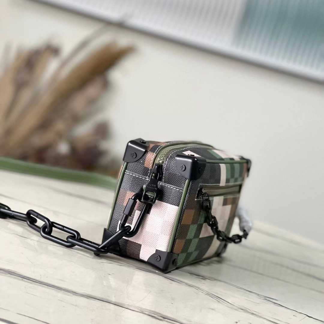 Louis Vuitton Mini Soft Trunk   M24581 - FashionPlug
