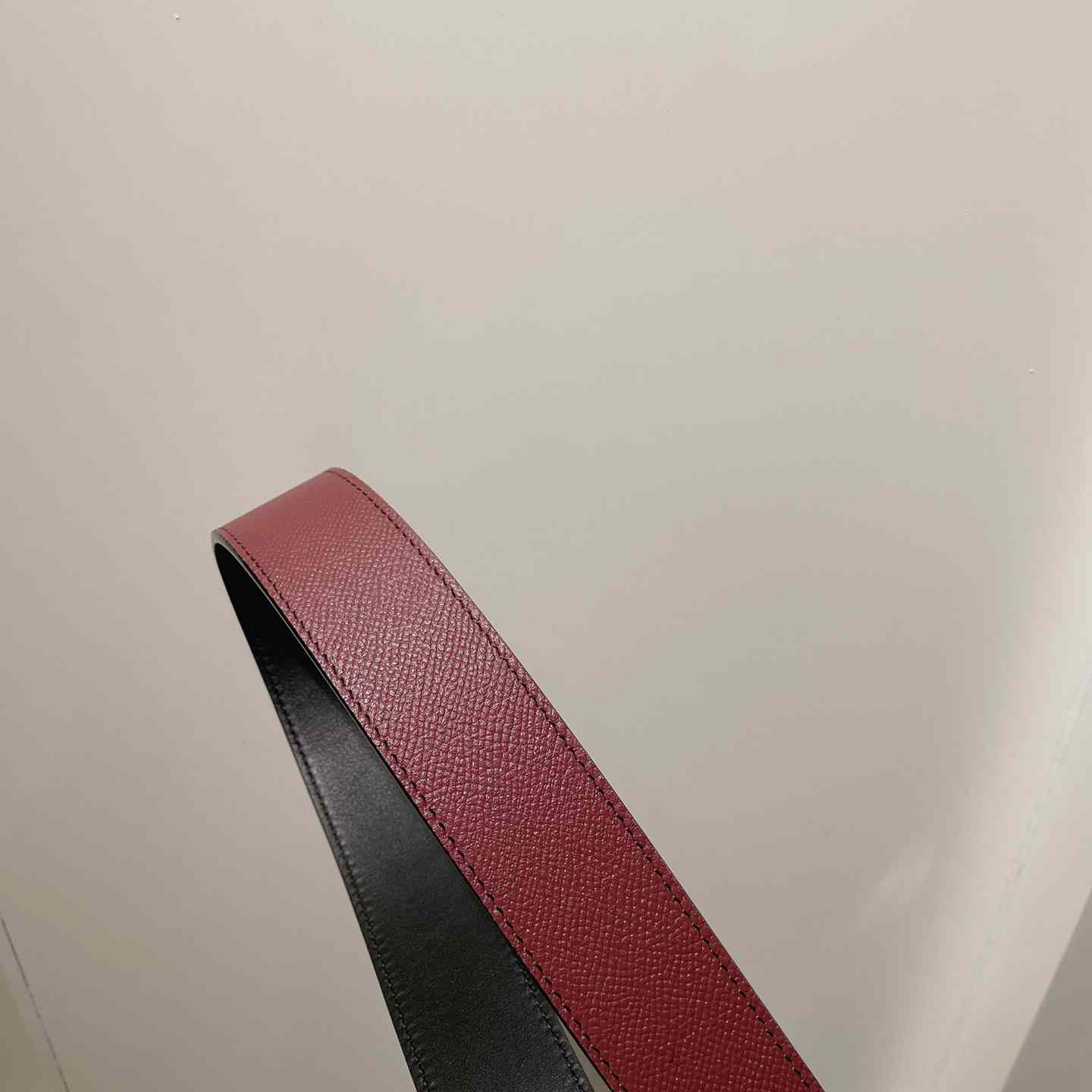 Louis Vuitton LV City Pin 35mm Belt   M0586T - FashionPlug