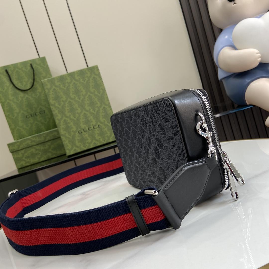 Gucci GG Supreme Mini Shoulder Bag - FashionPlug