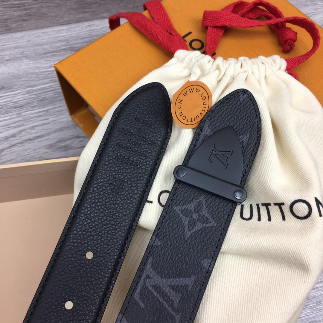 Louis Vuitton LV Trunk 35mm Reversible Belt - FashionPlug