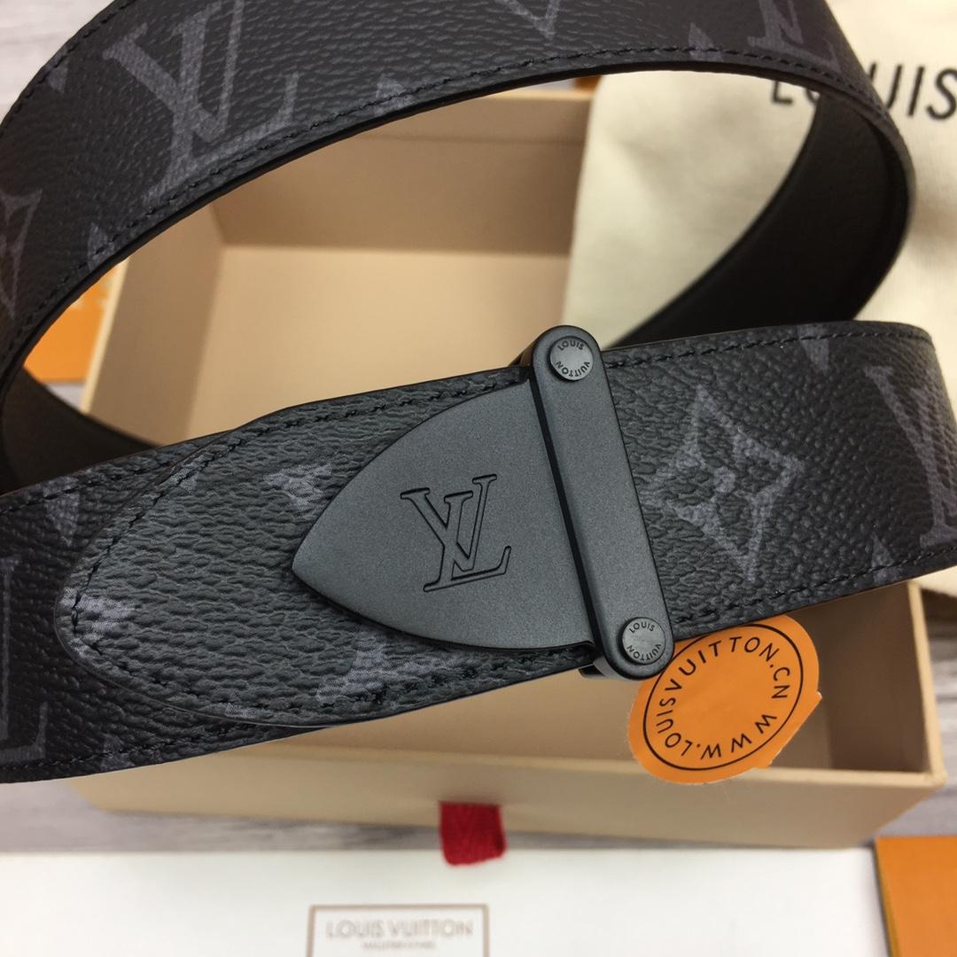 Louis Vuitton LV Trunk 35mm Reversible Belt - FashionPlug