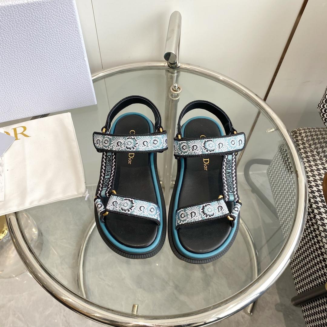Dior D-Wave Sandal  - FashionPlug