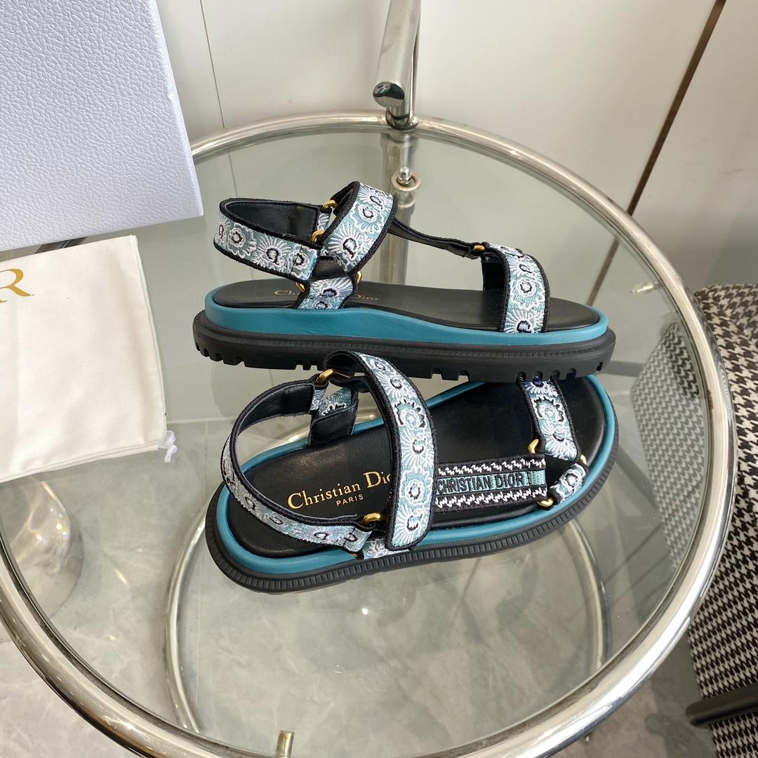 Dior D-Wave Sandal  - FashionPlug