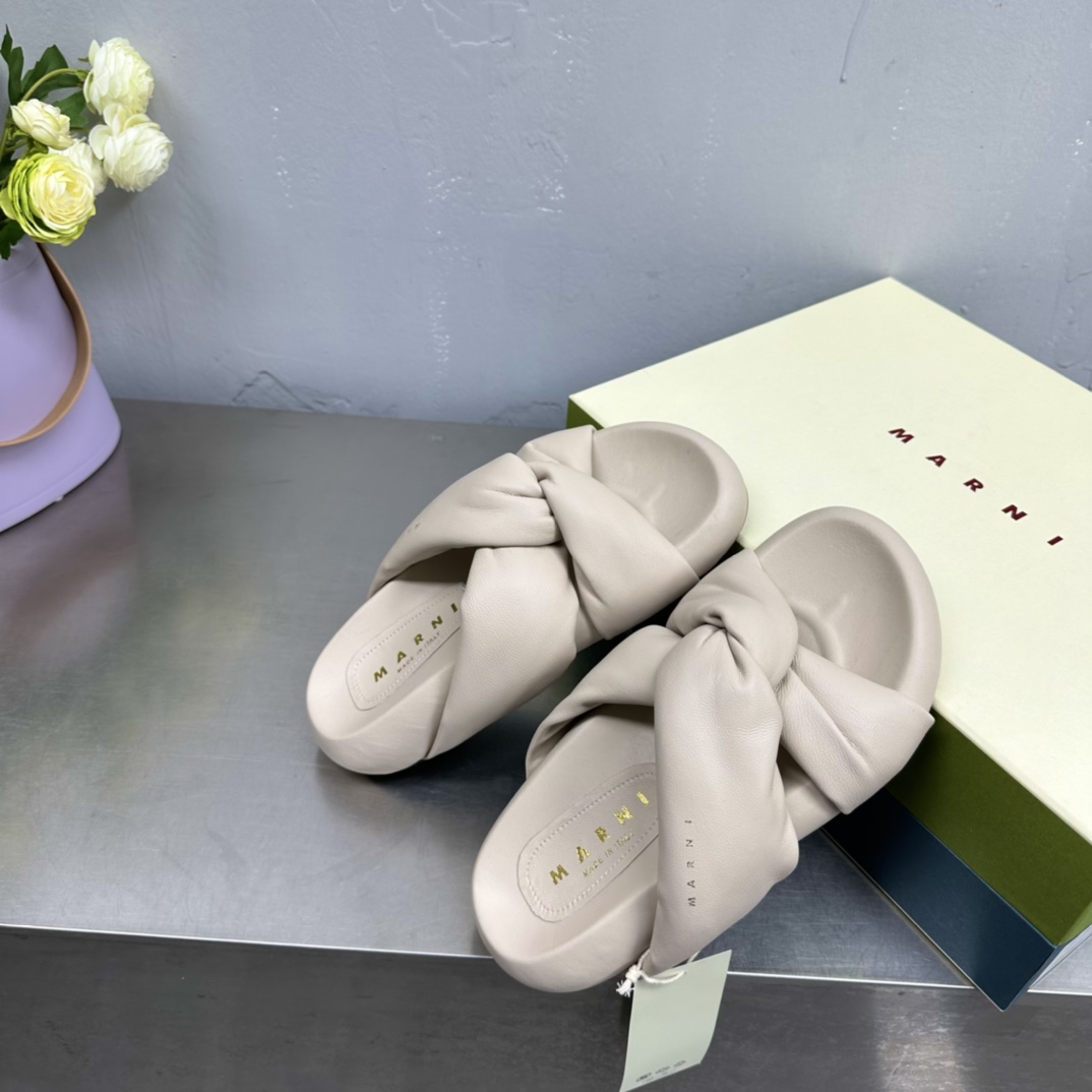 Marni Ivory Twisted Leather Bubble Sandal - FashionPlug