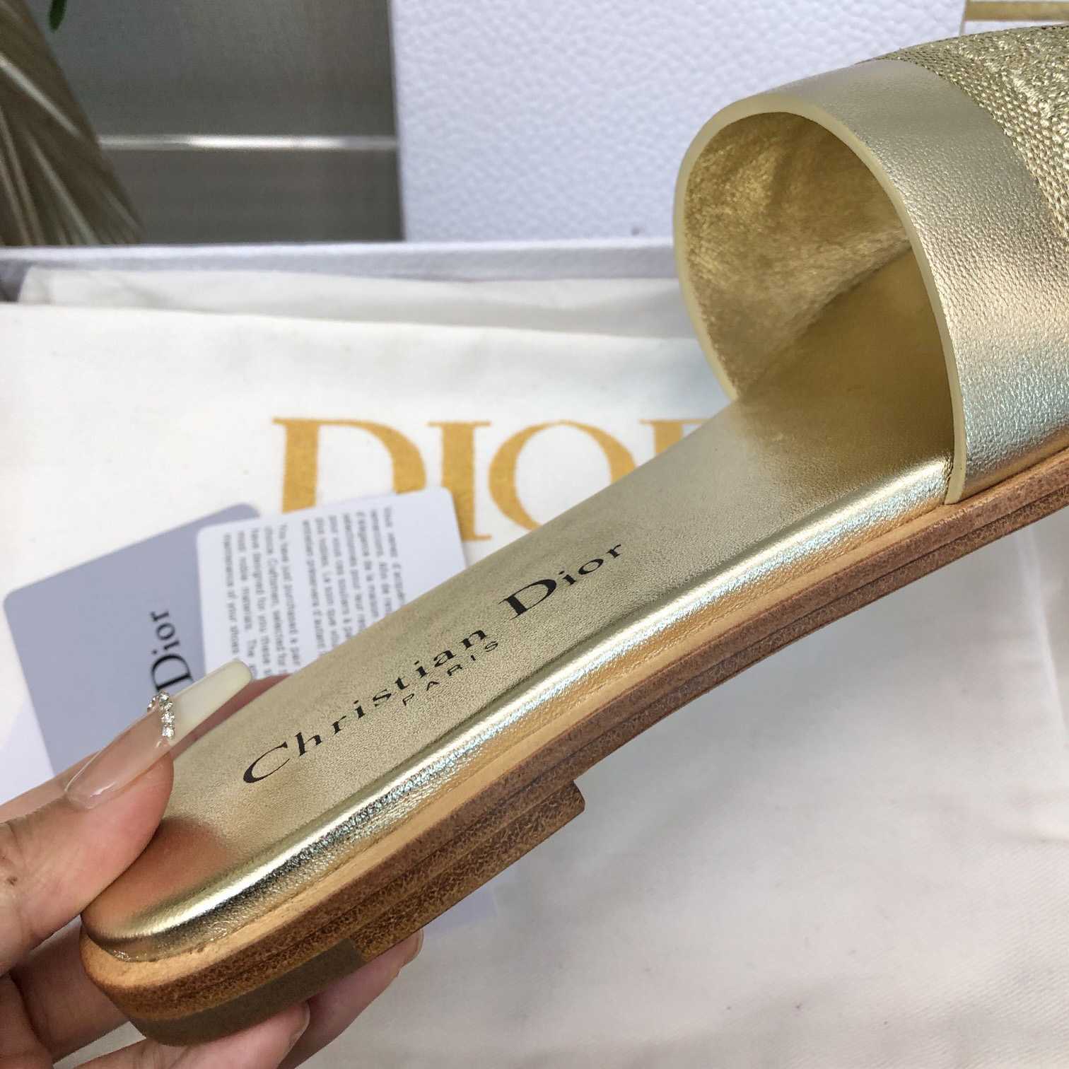 Dior Dway Slide - FashionPlug