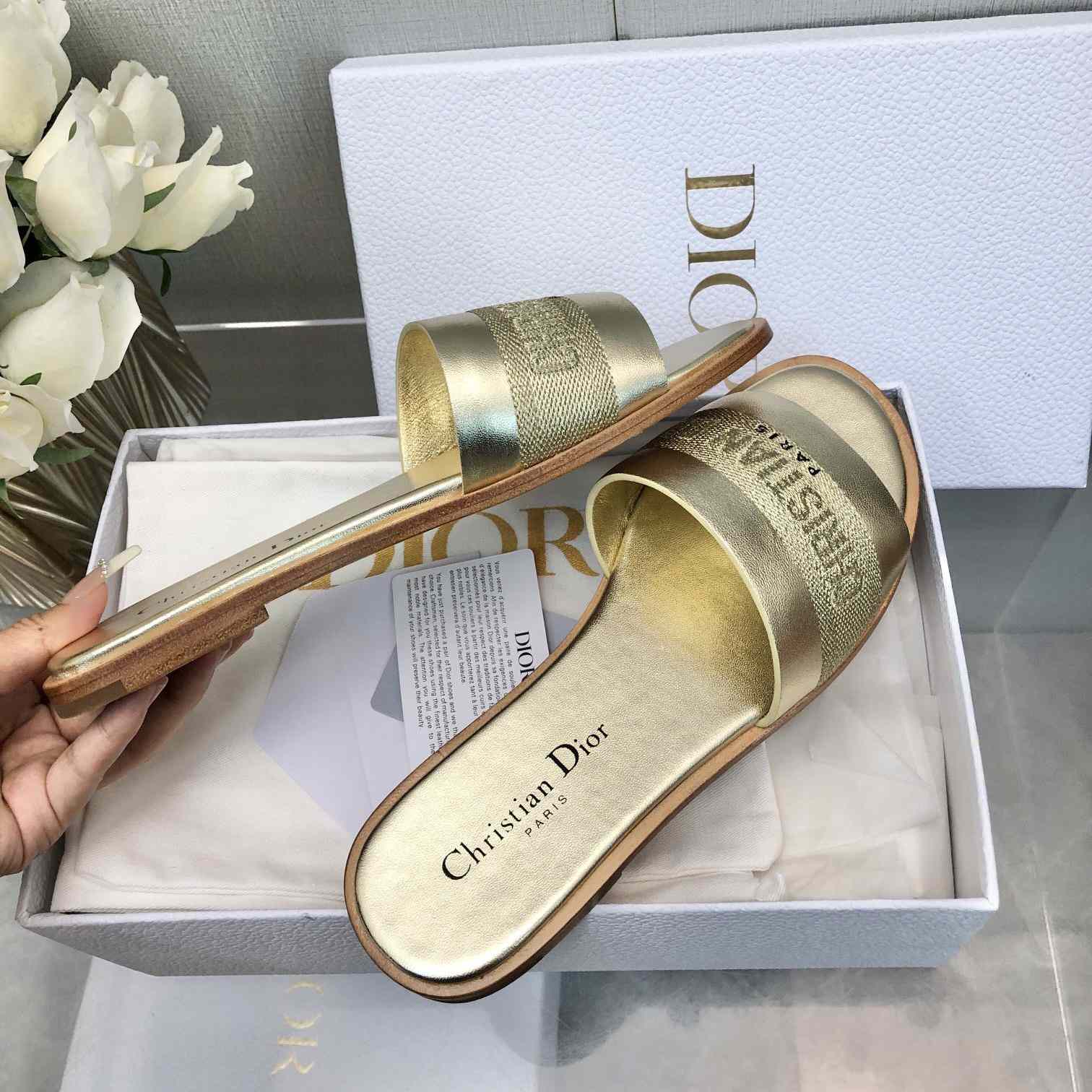 Dior Dway Slide - FashionPlug