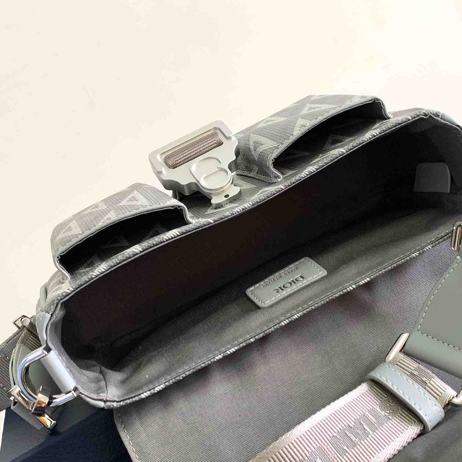Dior Hit The Road Bag With Strap - FashionPlug
