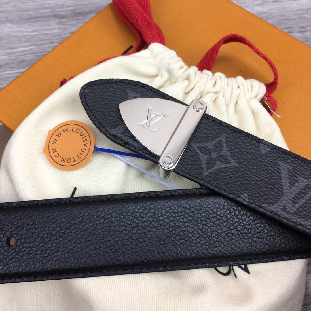 Louis Vuitton LV Trunk 35mm Reversible Belt - FashionPlug