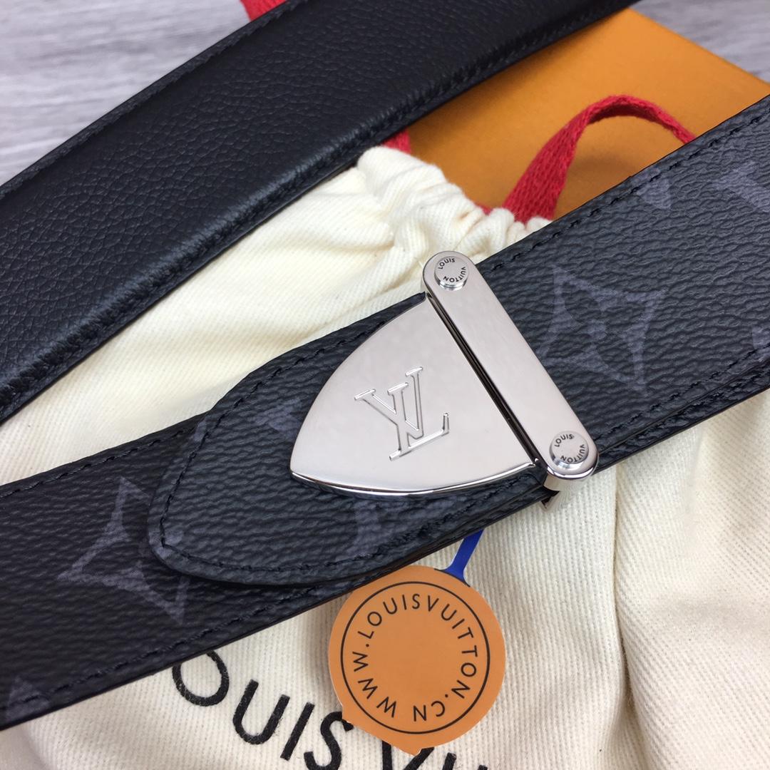 Louis Vuitton LV Trunk 35mm Reversible Belt - FashionPlug