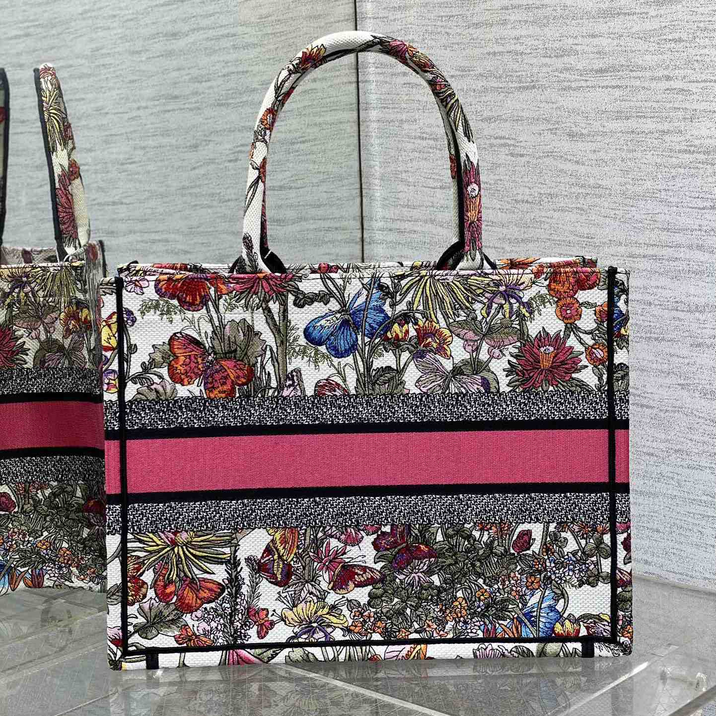 Dior Medium Dior Book Tote - FashionPlug