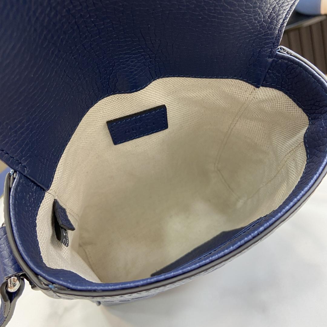 Gucci Jumbo GG Small Messenger Bag   - FashionPlug