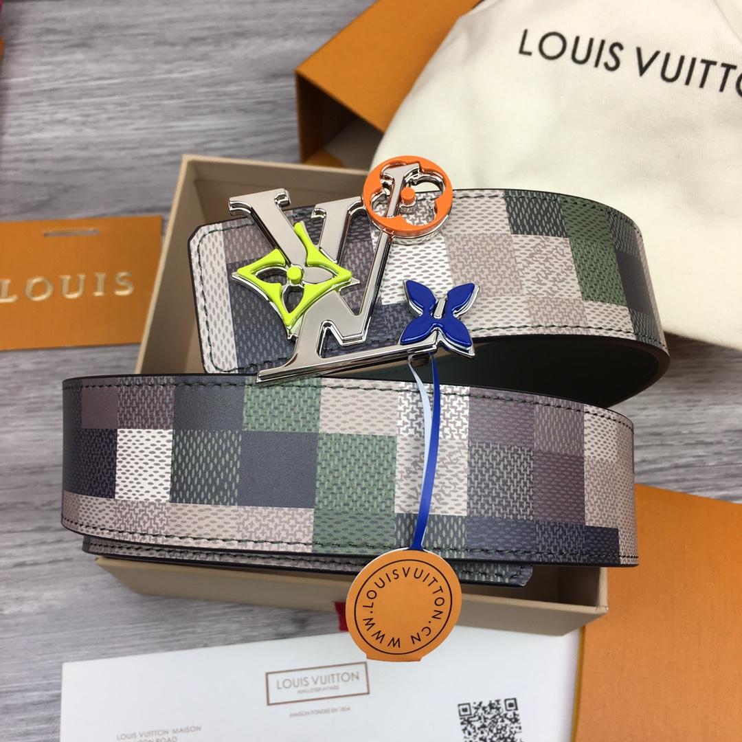 LV Blossom 40mm Reversible Belt - FashionPlug