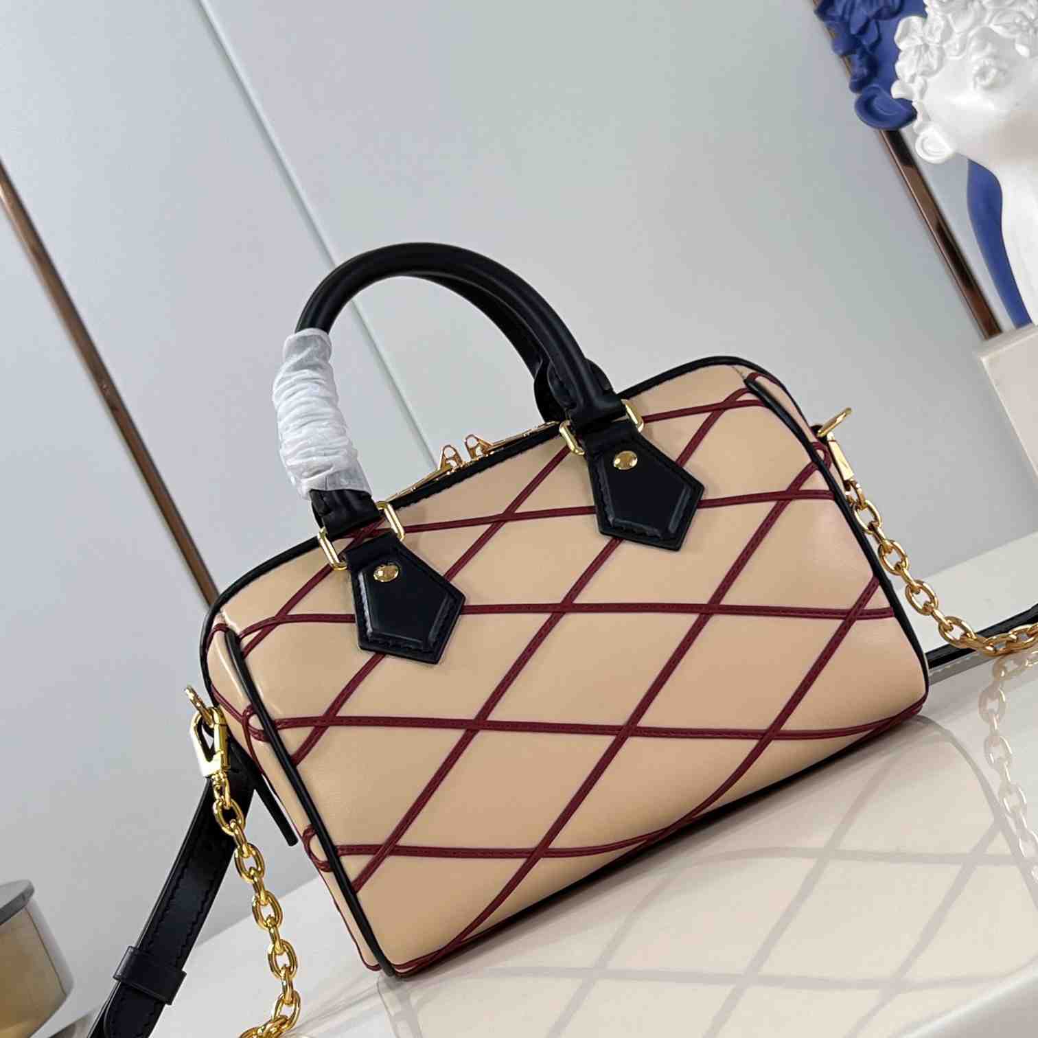 Louis Vuitton Speedy Bandouliere 20    M24261 - FashionPlug