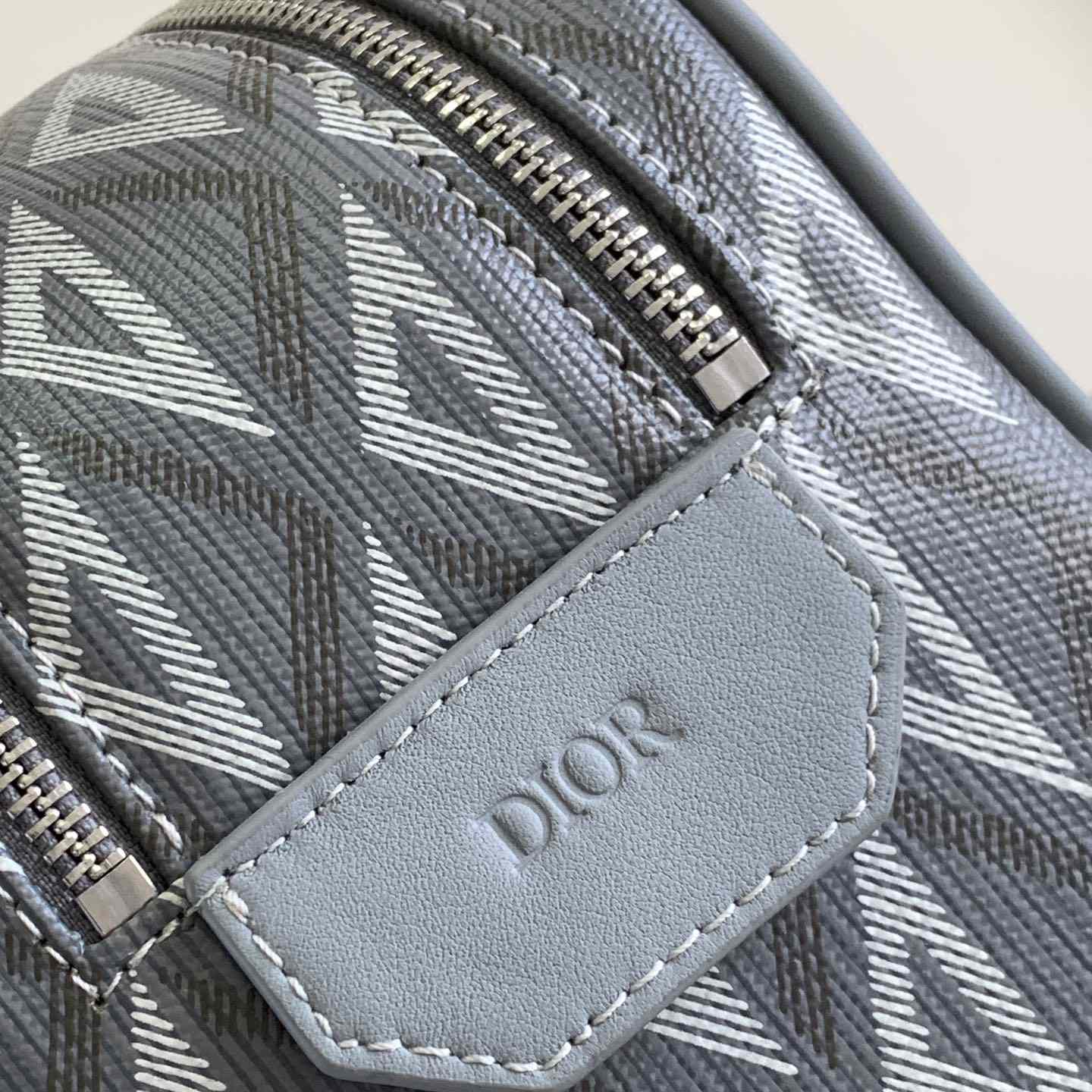Dior Toiletry Bag - FashionPlug