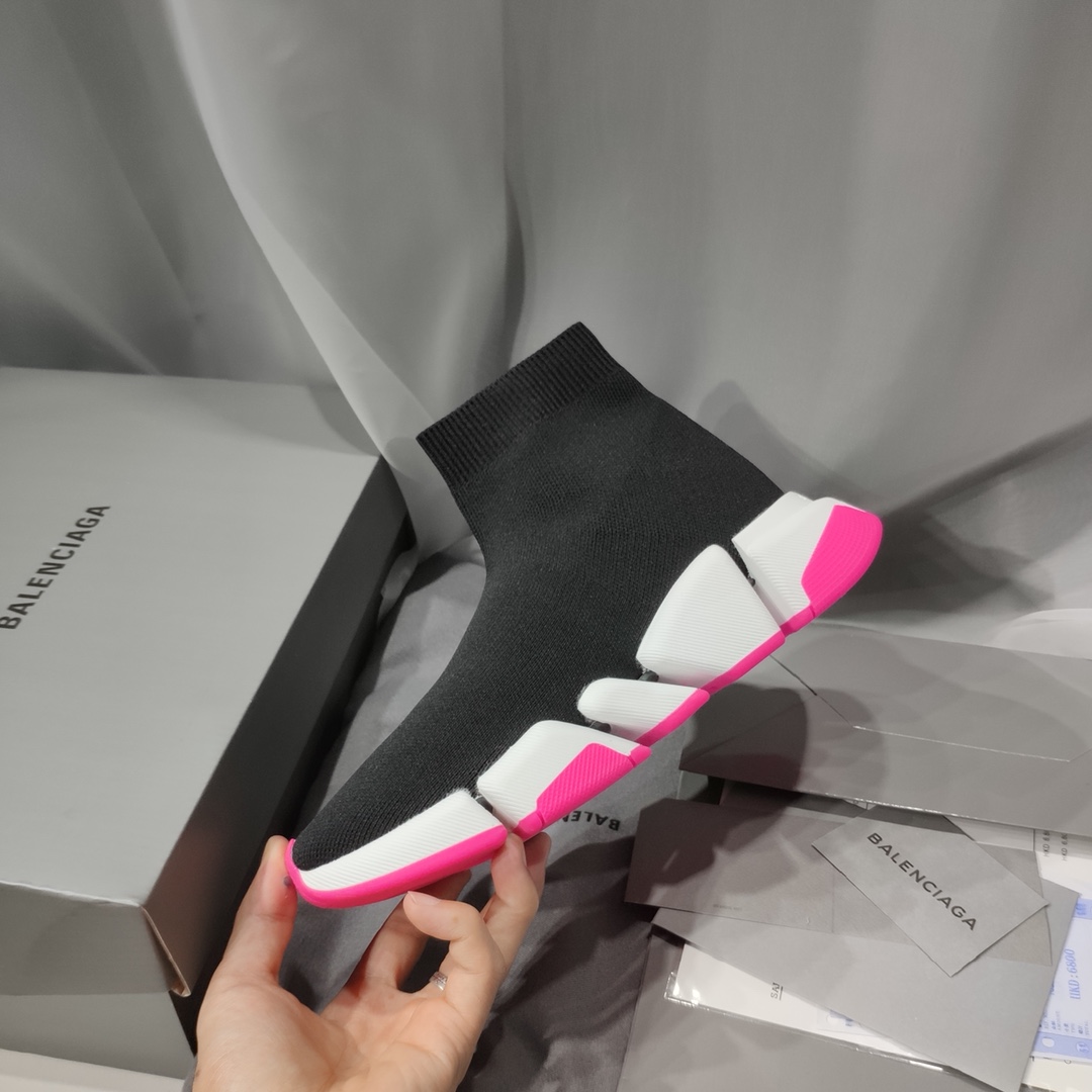 Balenciaga Knit Sneaker - FashionPlug
