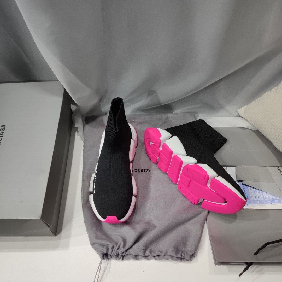 Balenciaga Knit Sneaker - FashionPlug