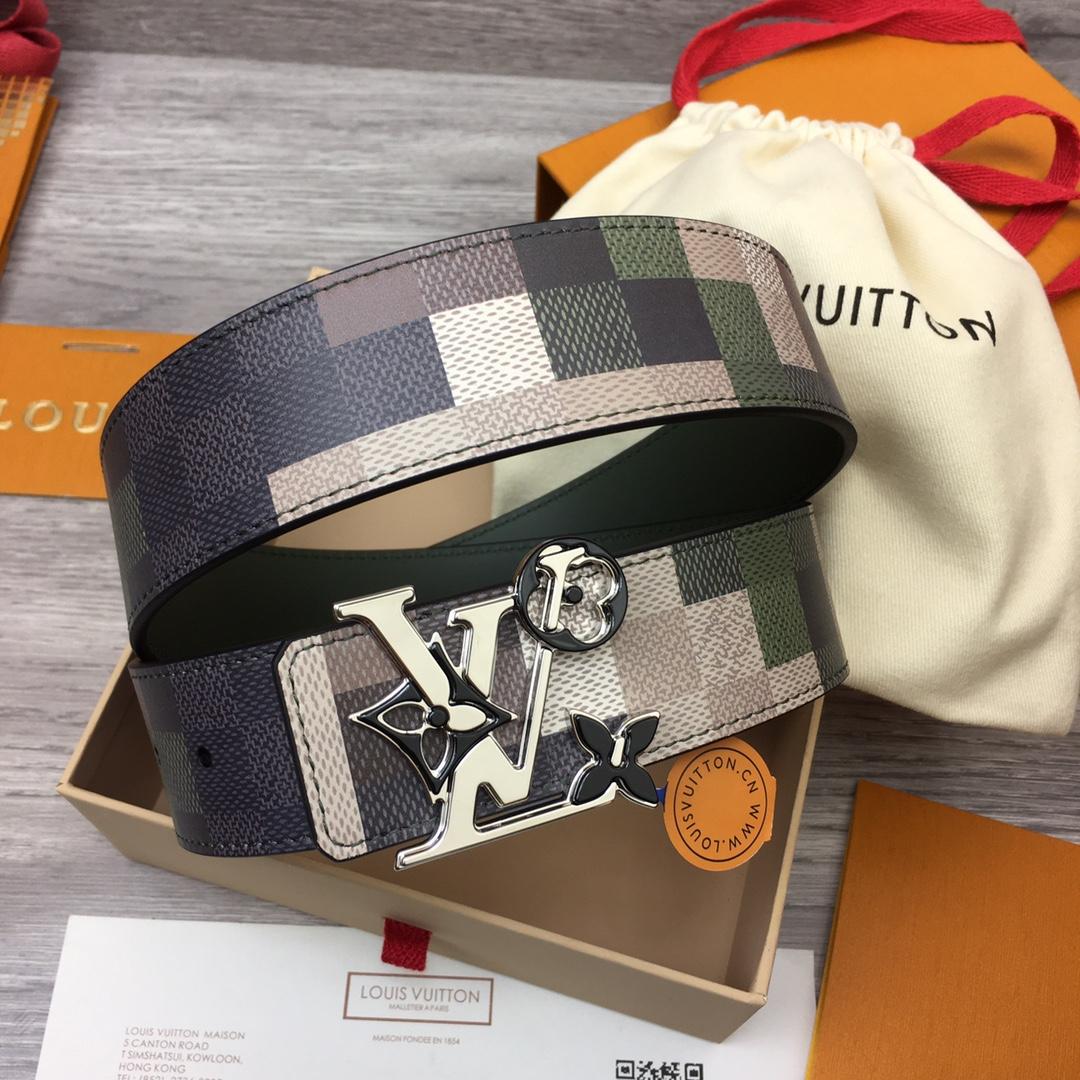 Louis Vuitton LV Blossom 40mm Reversible Belt - FashionPlug