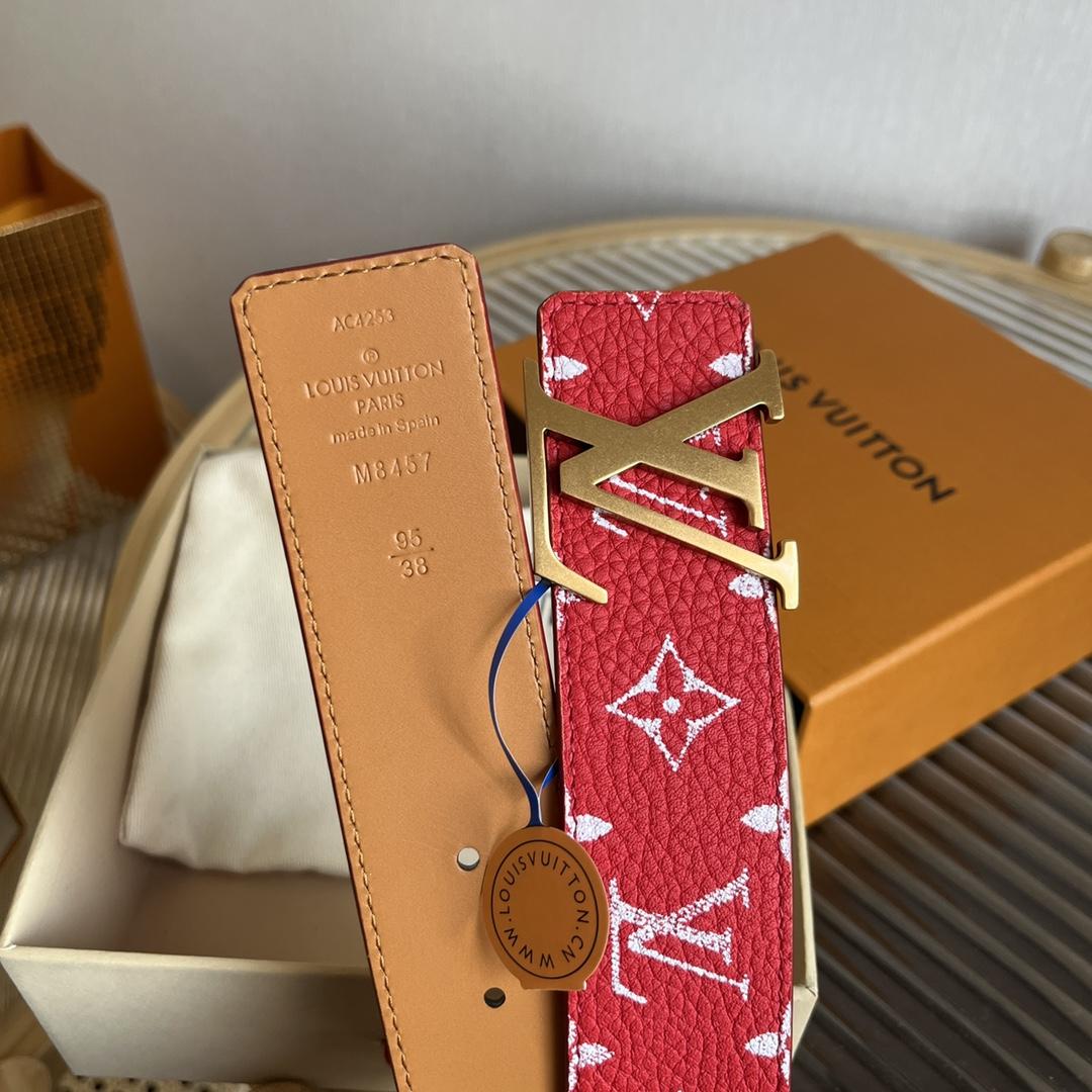 Louis Vuitton LV Initiales 40mm Reversible Belt   M8457V - FashionPlug