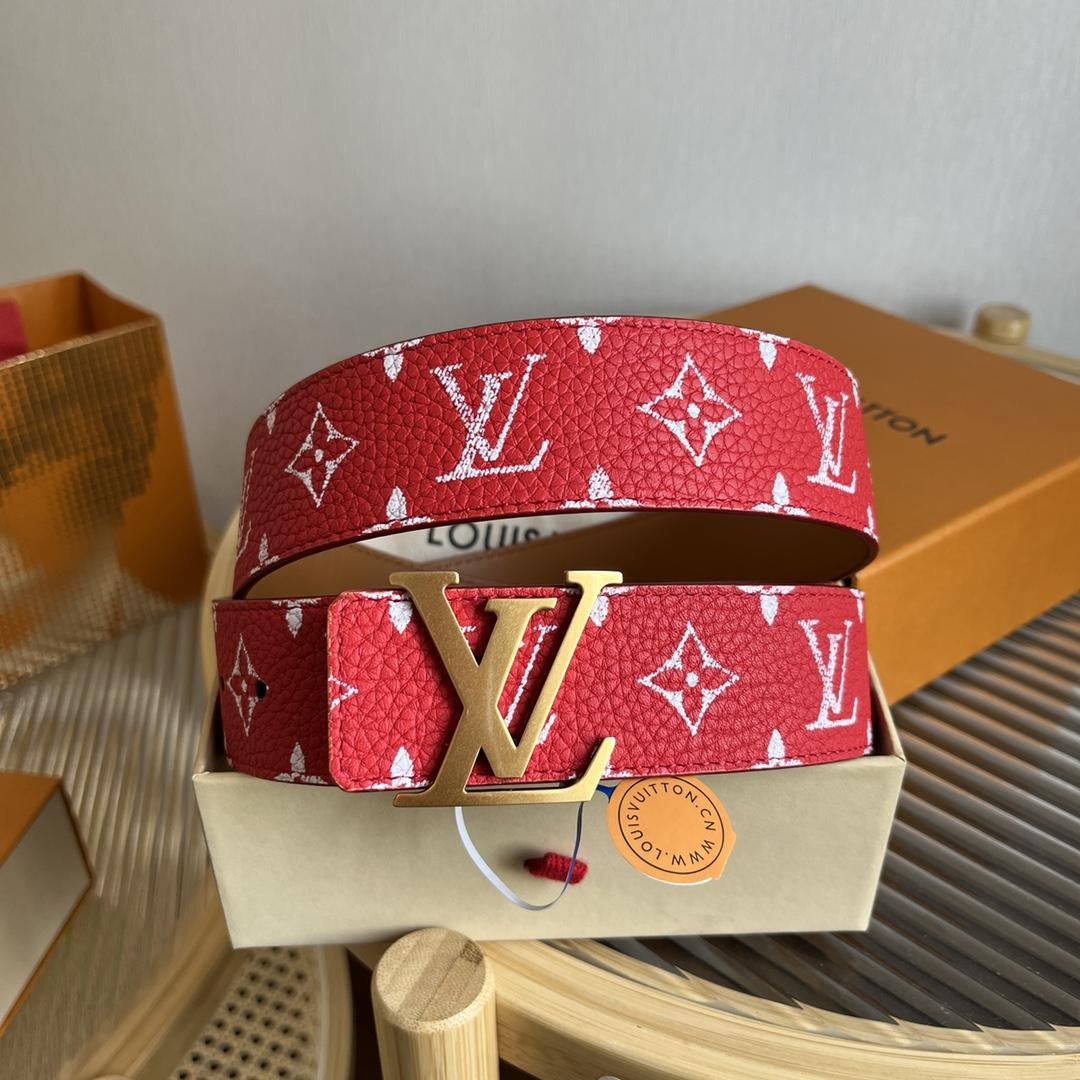 Louis Vuitton LV Initiales 40mm Reversible Belt   M8457V - FashionPlug