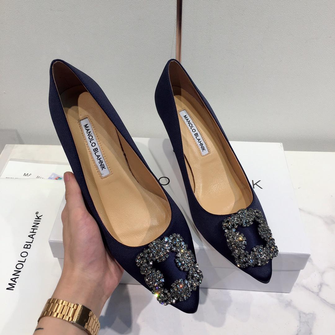 Manolo Blahnik 95mm Hangisi Pumps - FashionPlug
