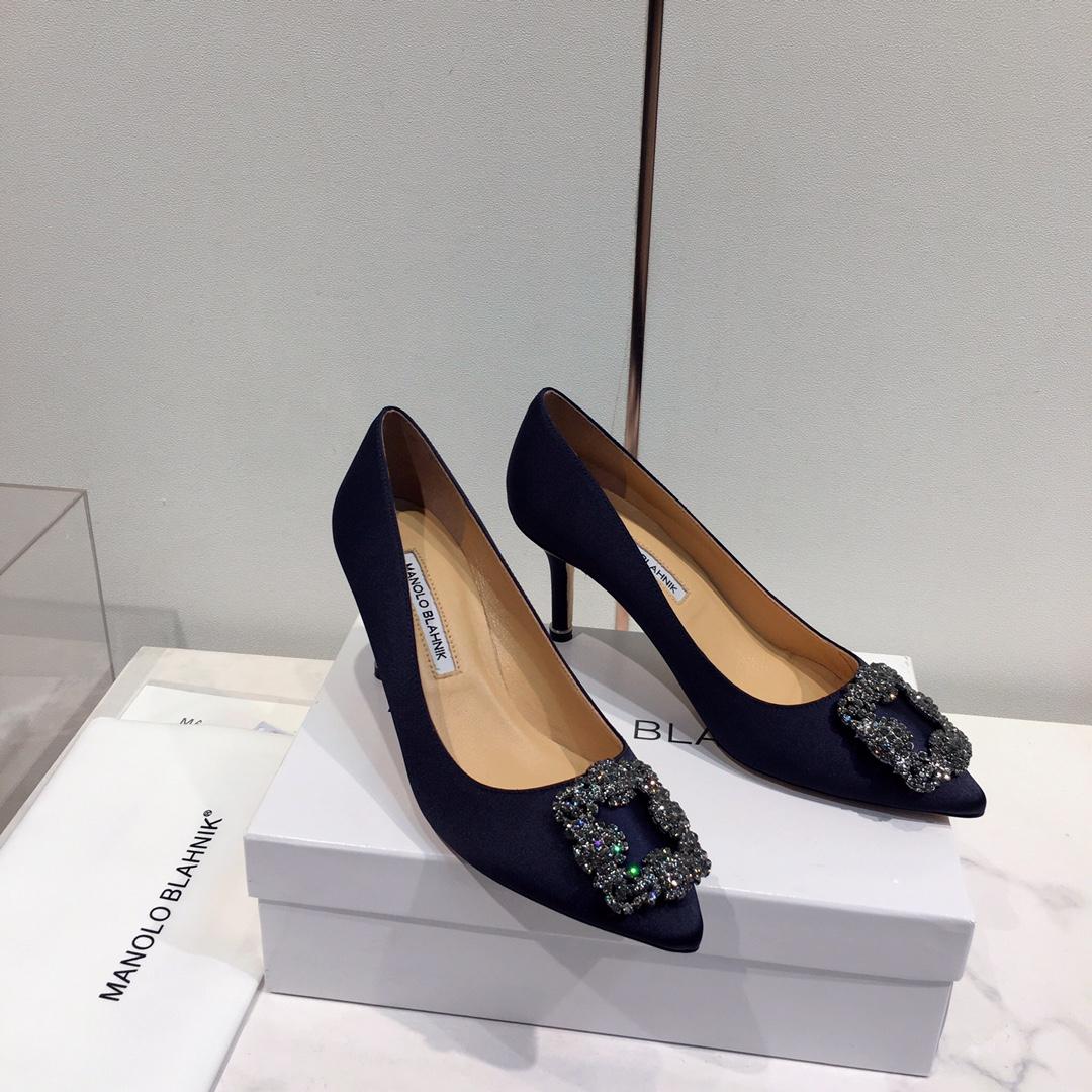 Manolo Blahnik 95mm Hangisi Pumps - FashionPlug